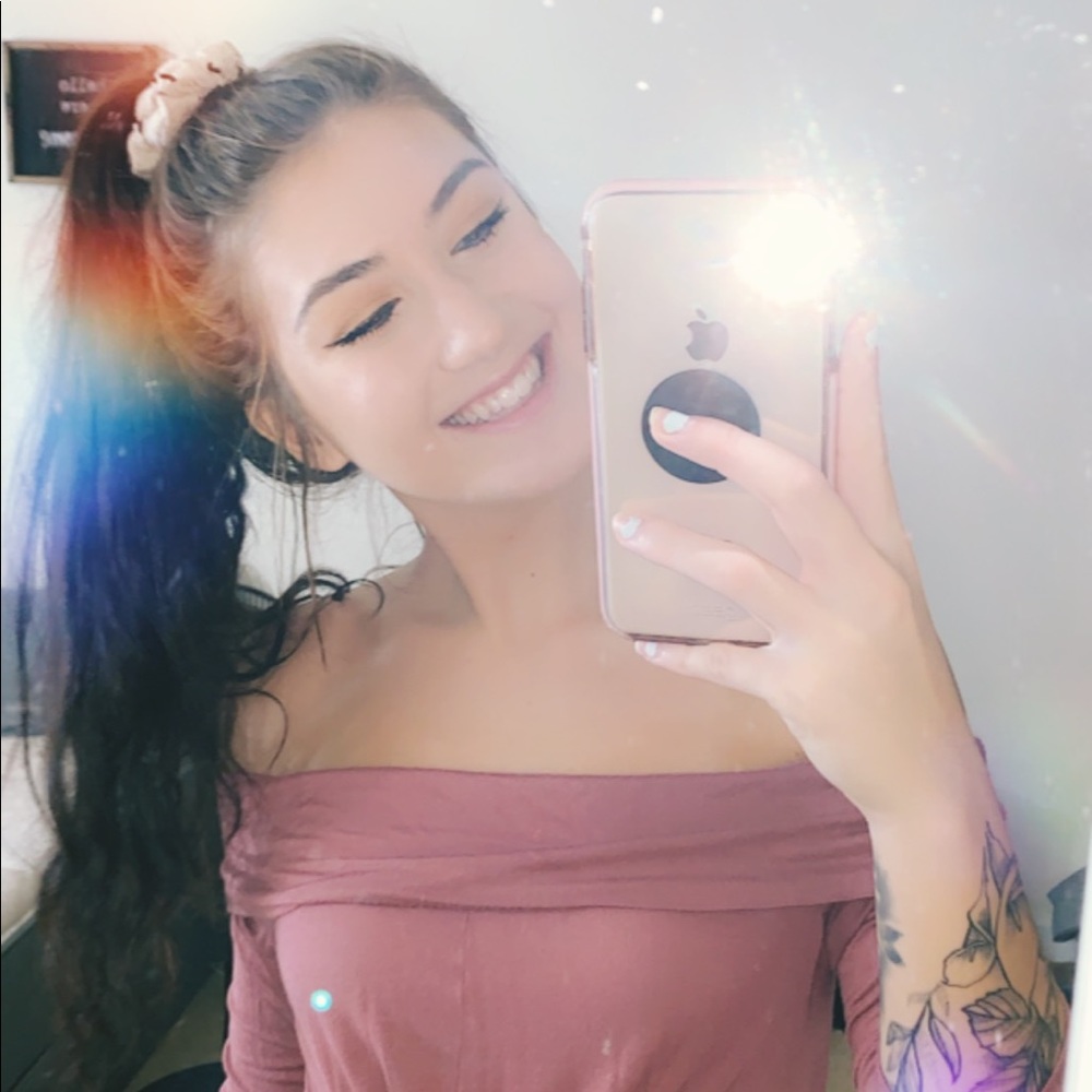 Meet your Posher, Shelby